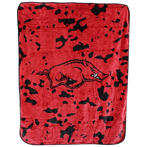 College Covers Everything Comfy Arkansas Razorbacks Soft and Warm Huge Raschel Throw Blanket, 86" x 63"