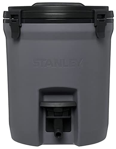 STANLEY 2 Gallon Fast Flow Jug