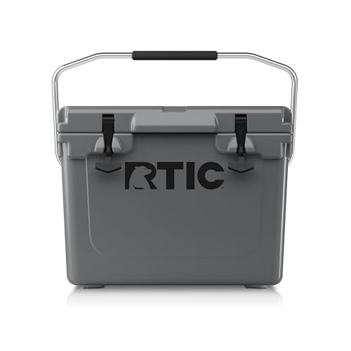 RTIC Ultra-Tough Cooler (20QT)