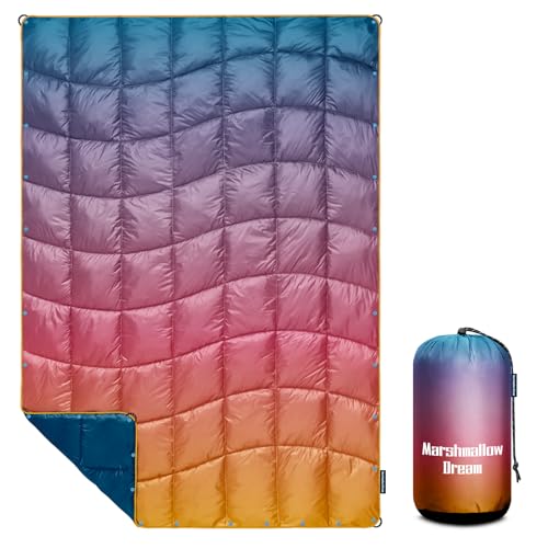 marshmallow dream Puffy Blanket